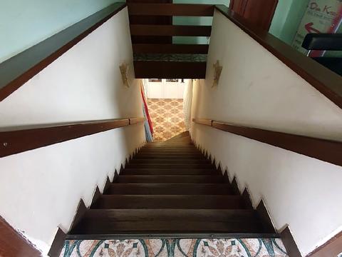 комерційна за адресою Авіаконструктора Антонова вул., 4а