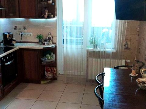 квартира за адресою Милославська вул., 2-Б