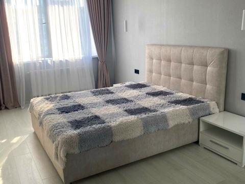 квартира за адресою Героїв Небесної Сотні просп., 140/1