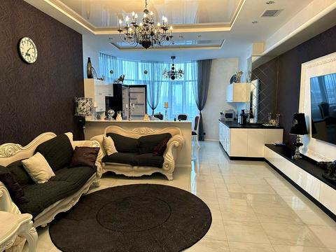 квартира за адресою Дмитра Яворницького просп. (Карла Маркса), 3