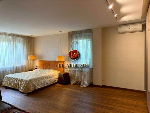 квартира за адресою Межигірська вул., 28