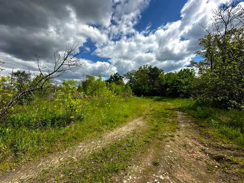 участок по адресу 