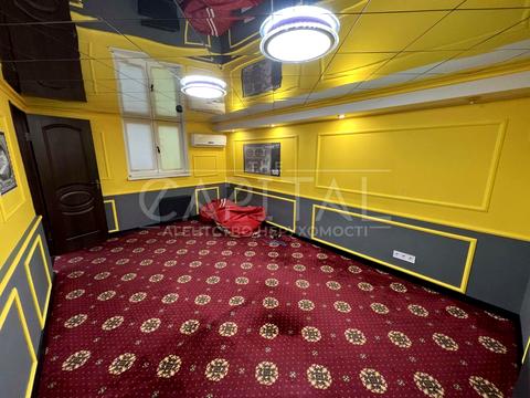 комерційна за адресою Київ, Білоруська вул., 3