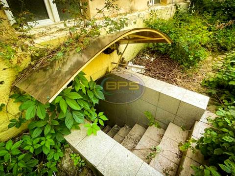 комерційна за адресою Жуковського, 38