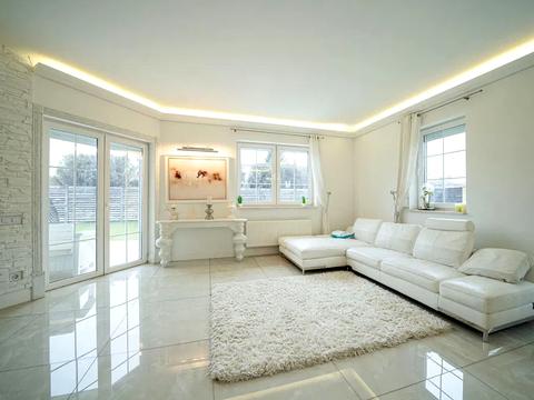 будинок за адресою Сонячна