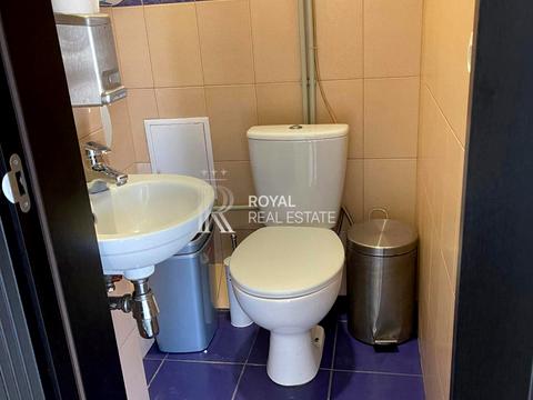комерційна за адресою Спаська вул., 5