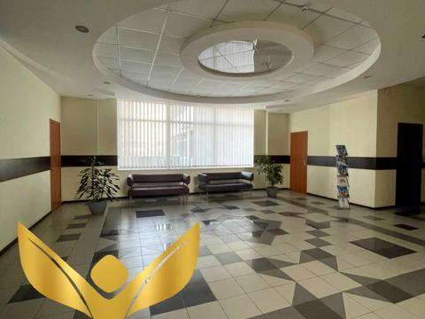 коммерческая по адресу Євгена Чикаленка ул., 1А