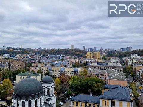 комерційна за адресою Почайнинська вул., 38/44