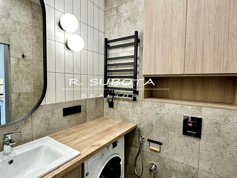 квартира за адресою 93-ї Холодноярської Бригади вул., 10