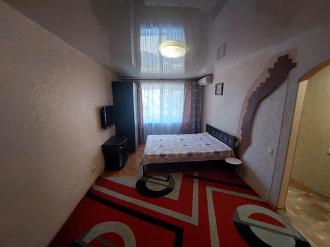 квартира за адресою Георгія Ґонґадзе вул. (Паризької Комуни), 7