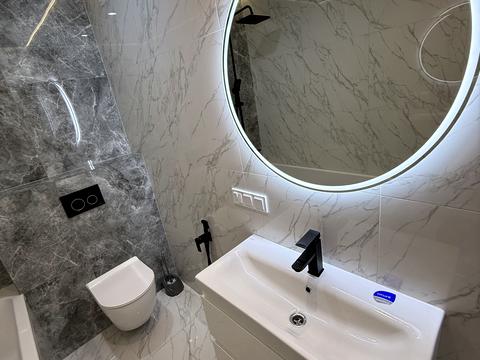 квартира за адресою Флотська вул., 10