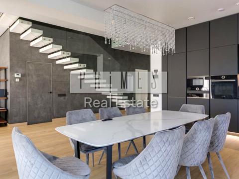 будинок за адресою Князя Святослава