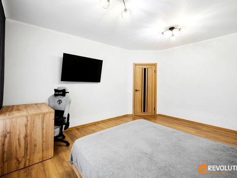 квартира по адресу Радистов ул., 30