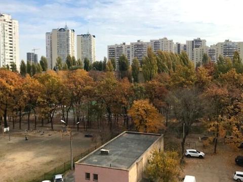 квартира за адресою Леся Курбаса просп., 9