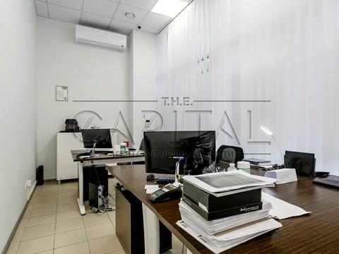 комерційна за адресою Саперне Поле вул., 3