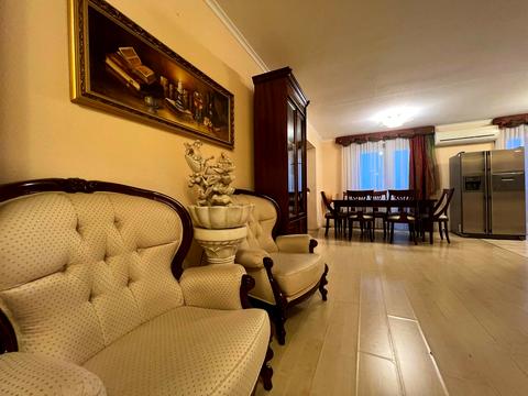 квартира за адресою Олександра Довженка вул., 14/1