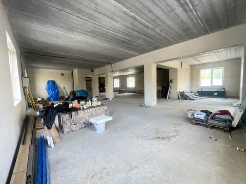 комерційна за адресою Боголюбова вул., 27а