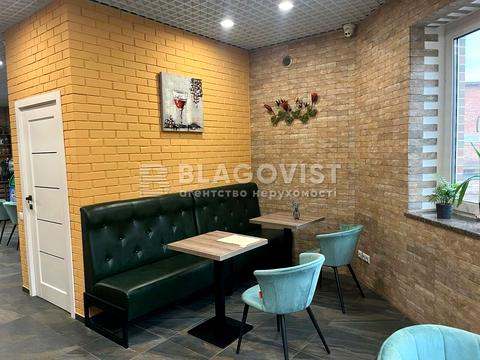 комерційна за адресою гетьмана Сагайдачного, 49а