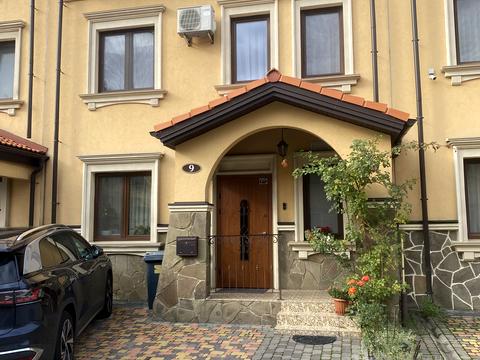 дом по адресу проїзд Калиновий Ріг