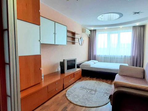 квартира за адресою Володимира Івасюка просп. (Героїв Сталінграду), 35