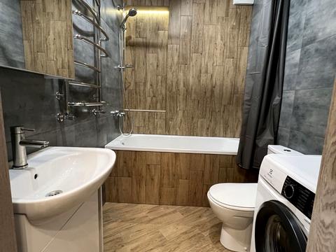 квартира за адресою Зарічанська вул., 56/1