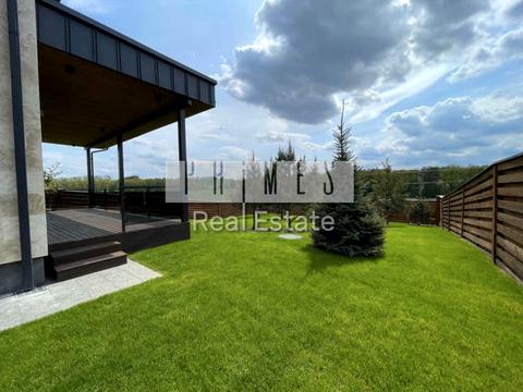 будинок за адресою Спортивна вул.