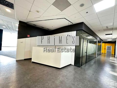 комерційна за адресою Новоселицька вул., 7