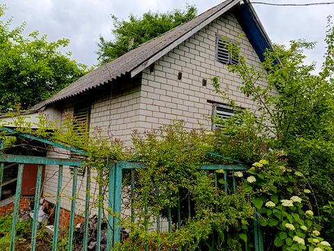 будинок за адресою Вишнева
