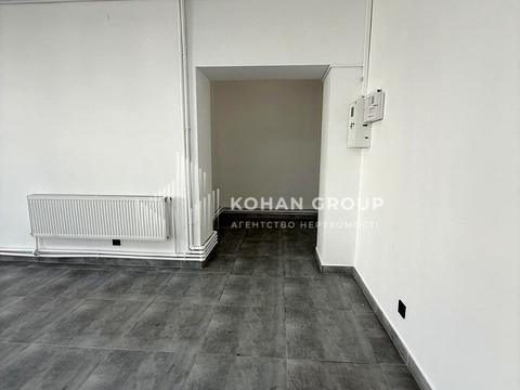 комерційна за адресою Святослава Хороброго вул., 5