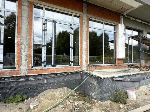 комерційна за адресою Львів, Івана Величковського вул., 84