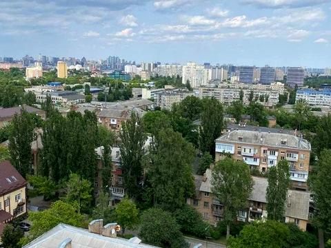 квартира за адресою Київ, Коломийський пров., 17/31