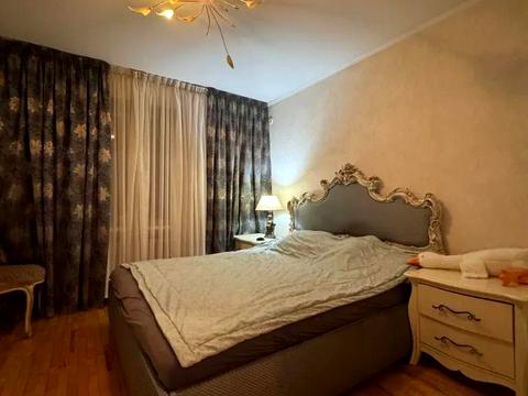 квартира за адресою Менахем-Мендл Шнеєрсона вул. (Мініна), 5