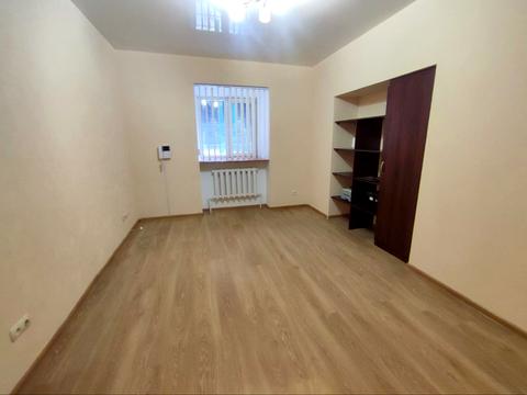 комерційна за адресою Італійська вул. (Пушкінська), 8