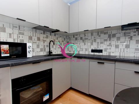 квартира за адресою Салютна вул., 2