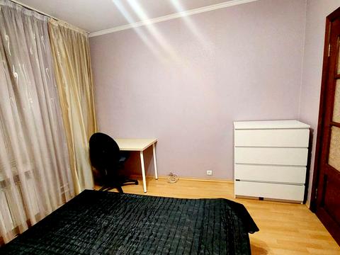 квартира по адресу Ревуцкого ул., 25