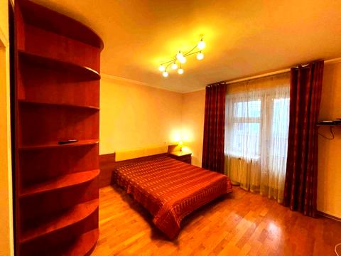 квартира за адресою Княжий Затон вул., 14-А