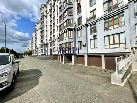 паркомісце за адресою Миру вул., 9