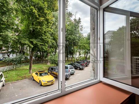 комерційна за адресою Івана Мазепи вул. (Січневого Повстання), 3