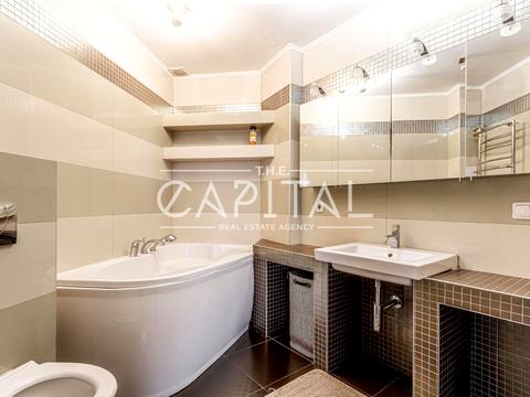 квартира за адресою Науки просп., 62-А