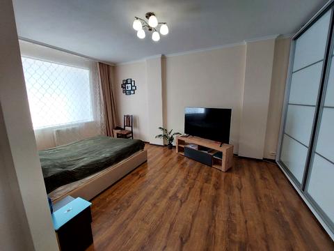 квартира за адресою Плугова вул., 10