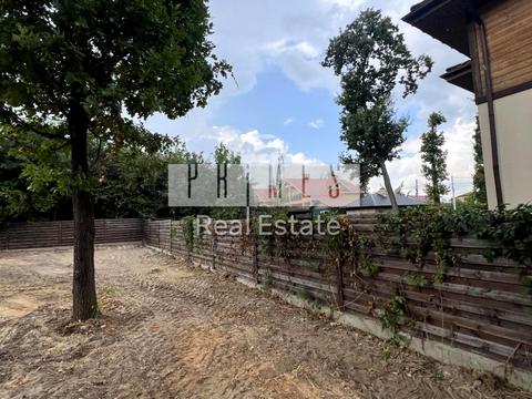 дом по адресу 2-я Линия ул.