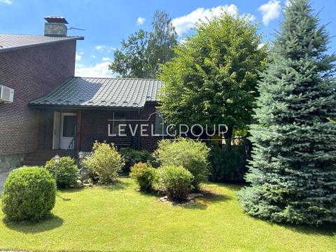 дом по адресу Садовая ул.