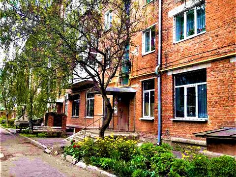квартира за адресою Берестовська вул. (Пушкіна)