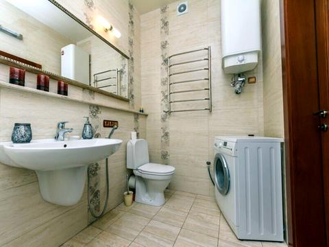 квартира за адресою Євгена Коновальця вул. (Щорса), 32-В