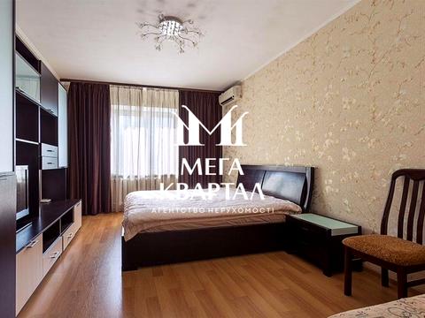 квартира за адресою Драгоманова вул., 1-К