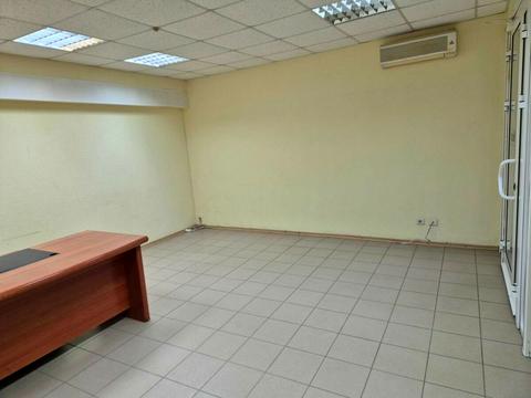 комерційна за адресою Василя Сергієнка вул. (Задніпровська), 48