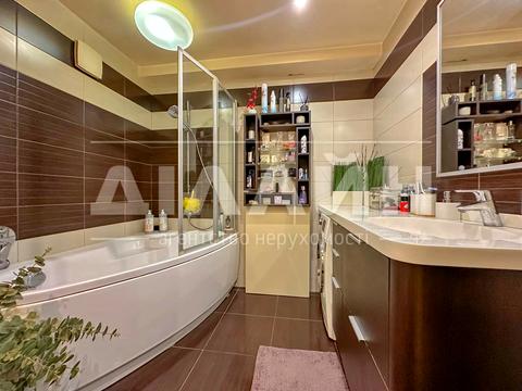 квартира за адресою Лобановского, 30