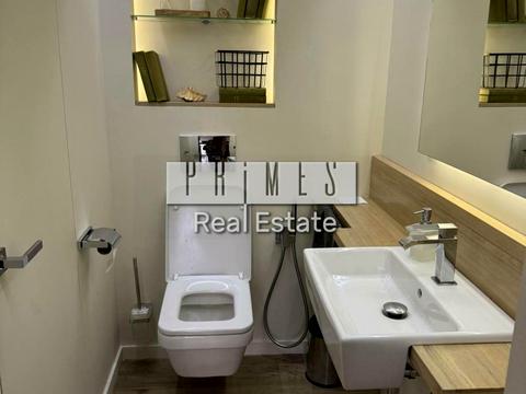 будинок за адресою Лютнева вул.