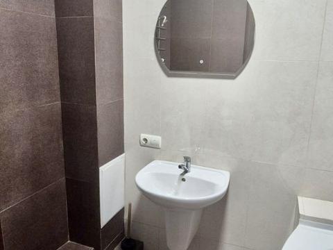 квартира за адресою Таирова, 6