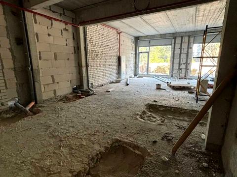 комерційна за адресою Холодильна вул., 67